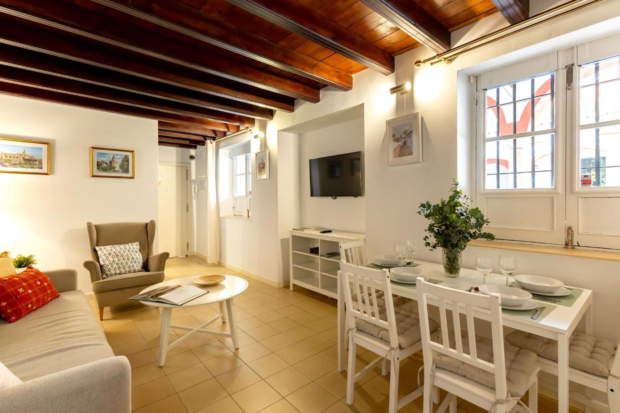 Charming 2 Bedroom Apartment At Plaza El Salvador By Ocityzen เซบีญา ภายนอก รูปภาพ