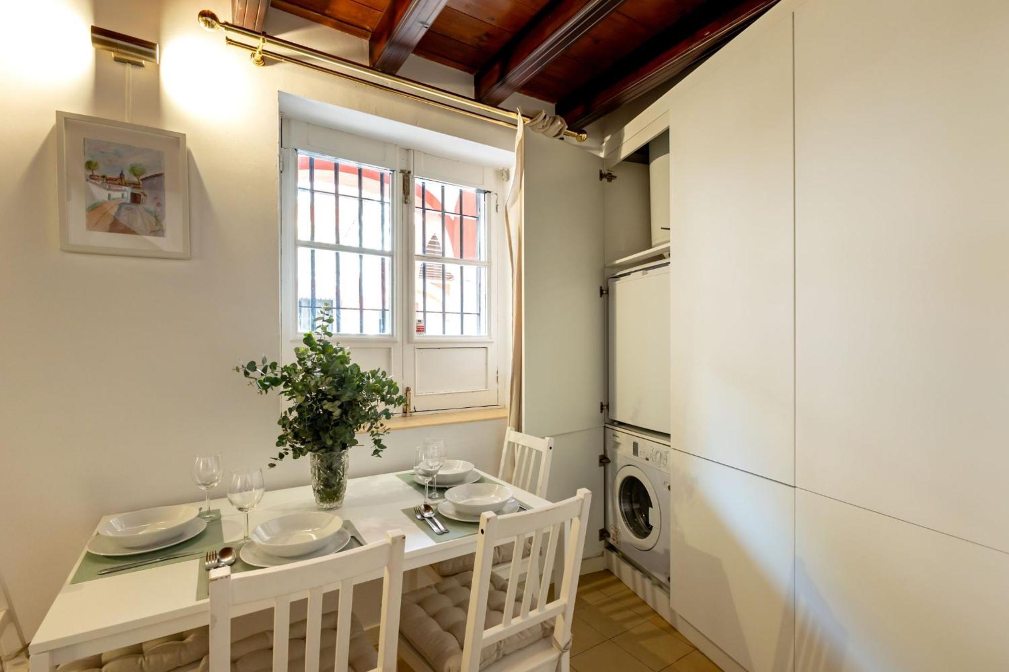 Charming 2 Bedroom Apartment At Plaza El Salvador By Ocityzen เซบีญา ภายนอก รูปภาพ