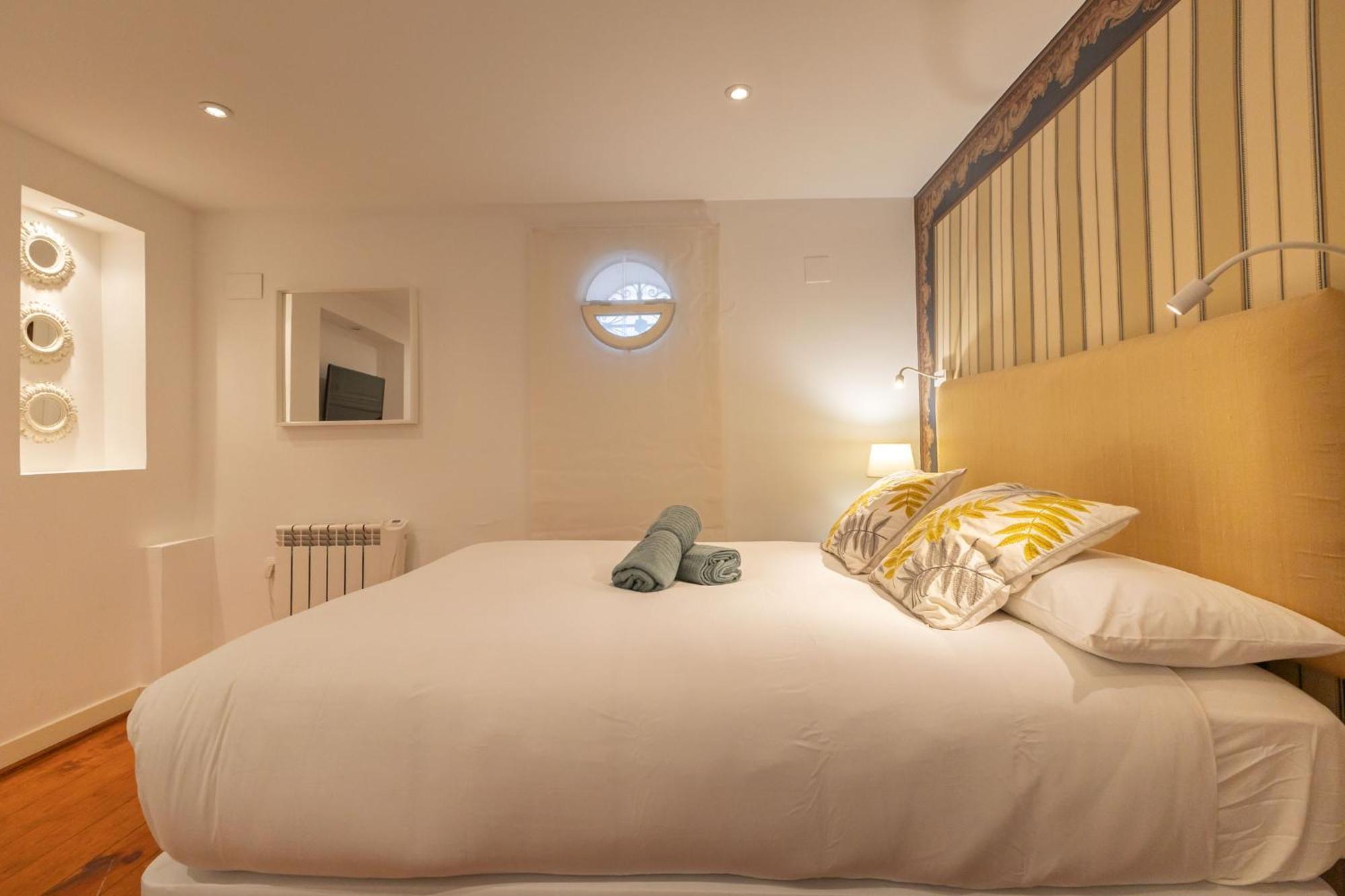 Charming 2 Bedroom Apartment At Plaza El Salvador By Ocityzen เซบีญา ภายนอก รูปภาพ