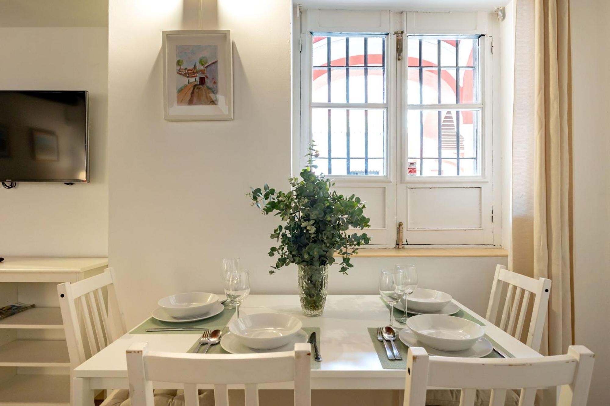 Charming 2 Bedroom Apartment At Plaza El Salvador By Ocityzen เซบีญา ภายนอก รูปภาพ
